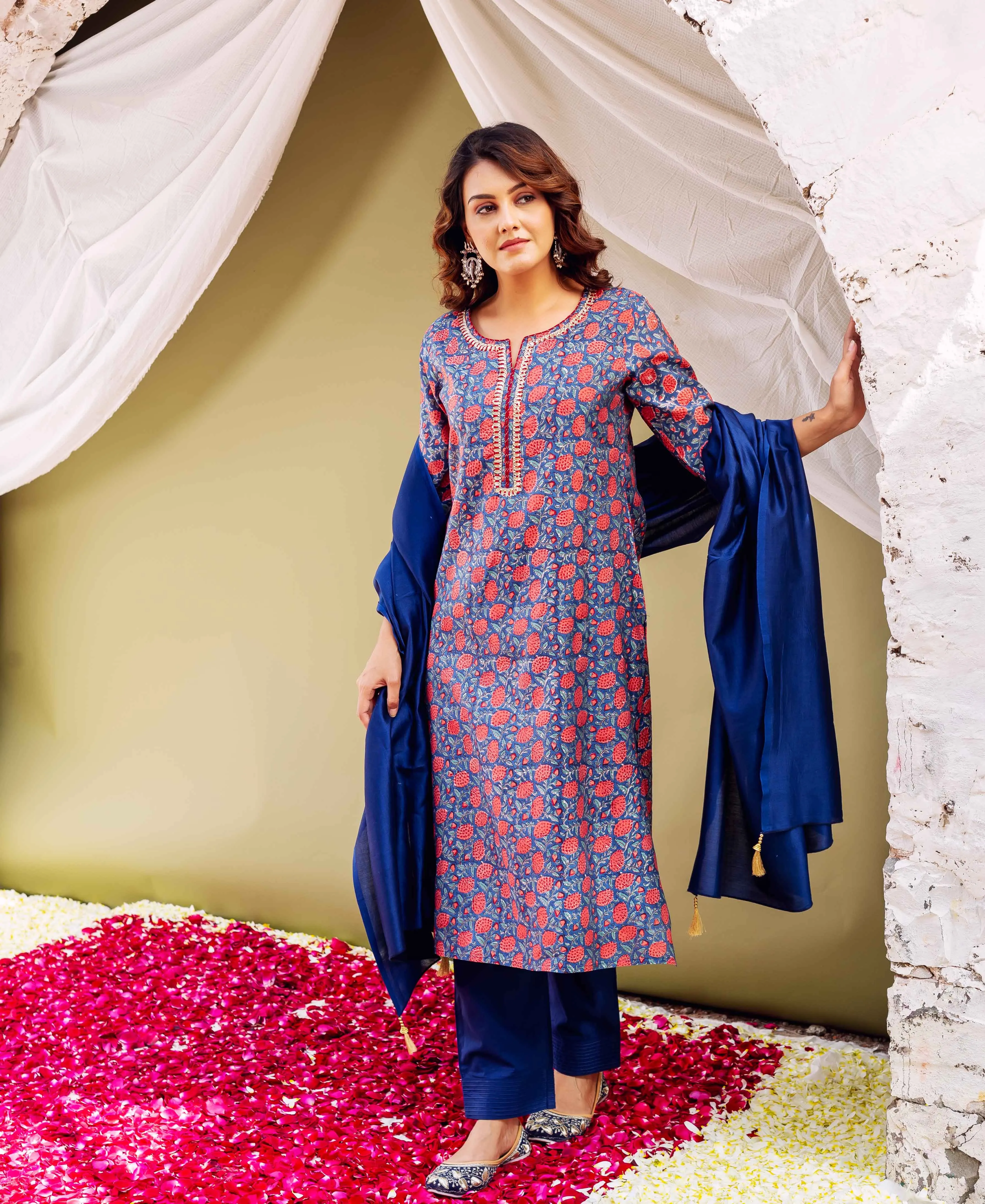 Blue Majesty Gota-Infused Kurta