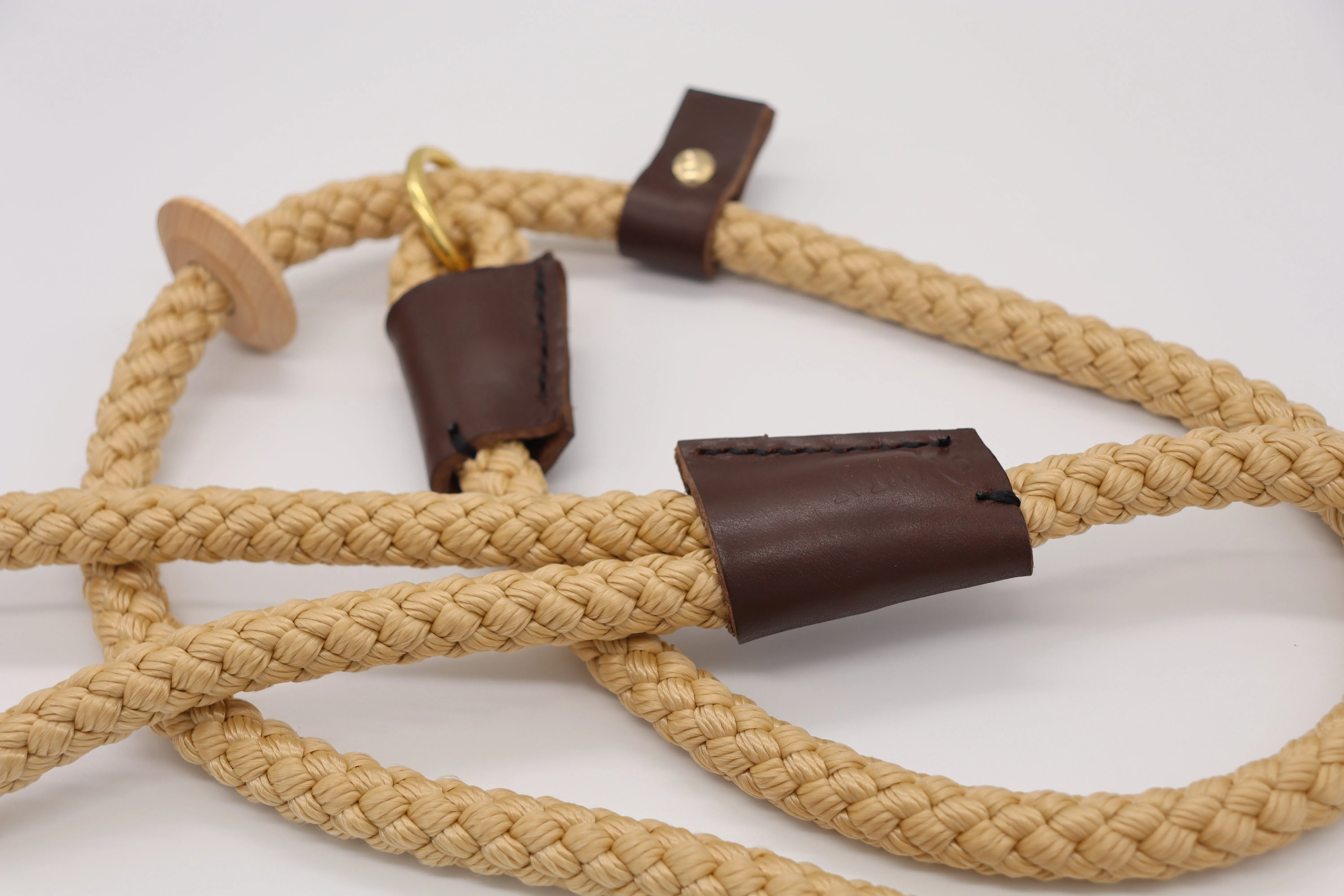 Handmade Slip Lead - Beige Rope with Leather and Wooden Stopper