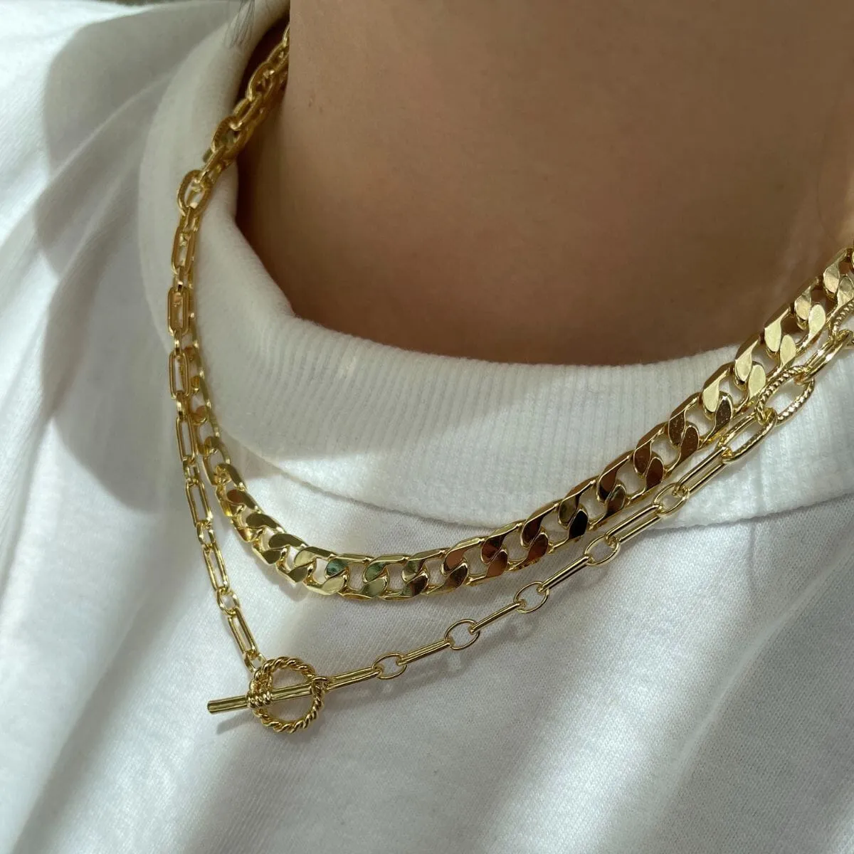 Jacque curb chain necklace