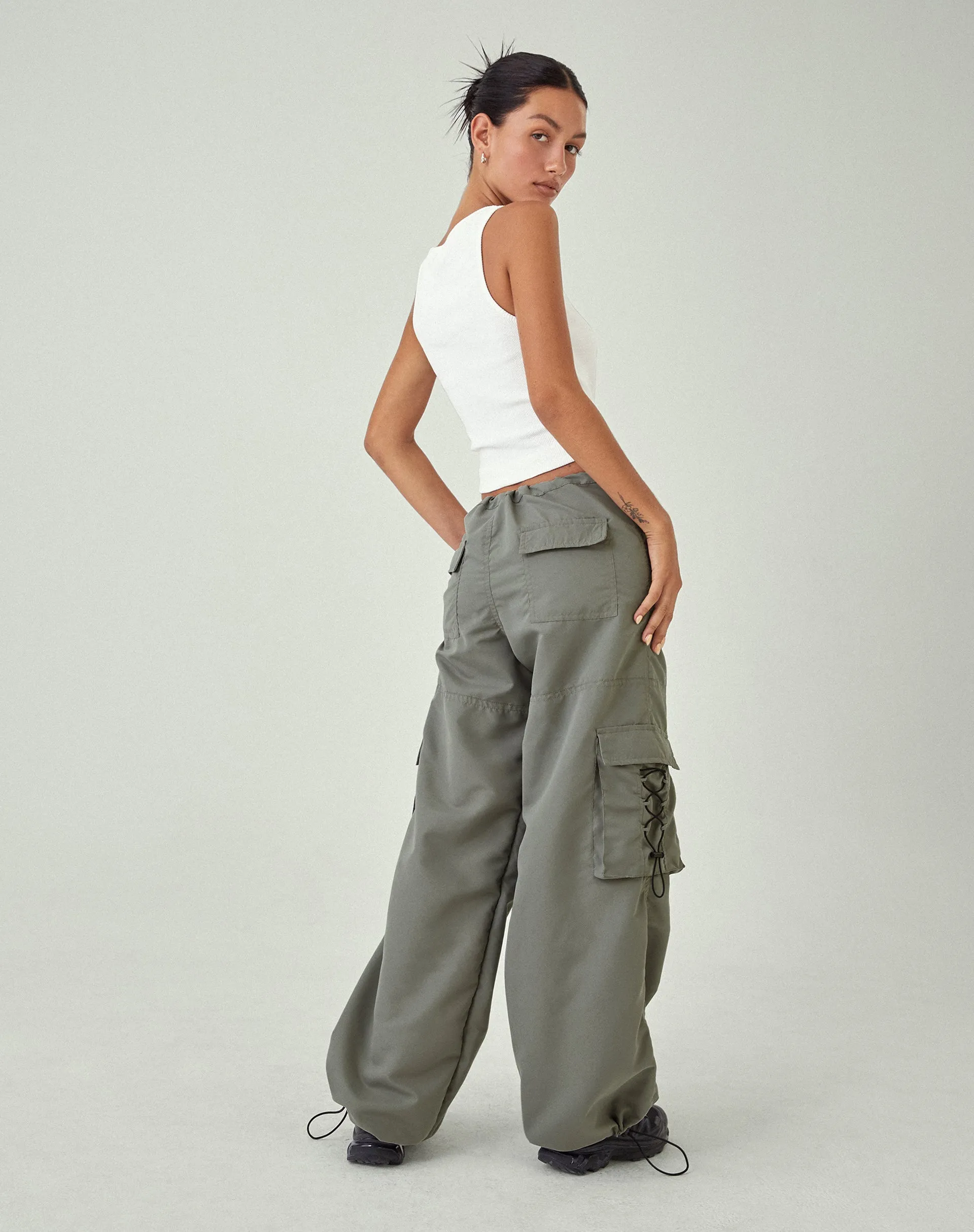 MOTEL X JACQUIE Fabio Wide Leg Cargo Trousers in Grey