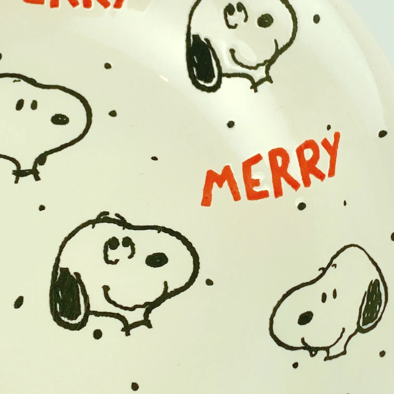 Peanuts Charlie Brown & Friends & Snoopy Dot Dot Merry Holiday Bowl 9"