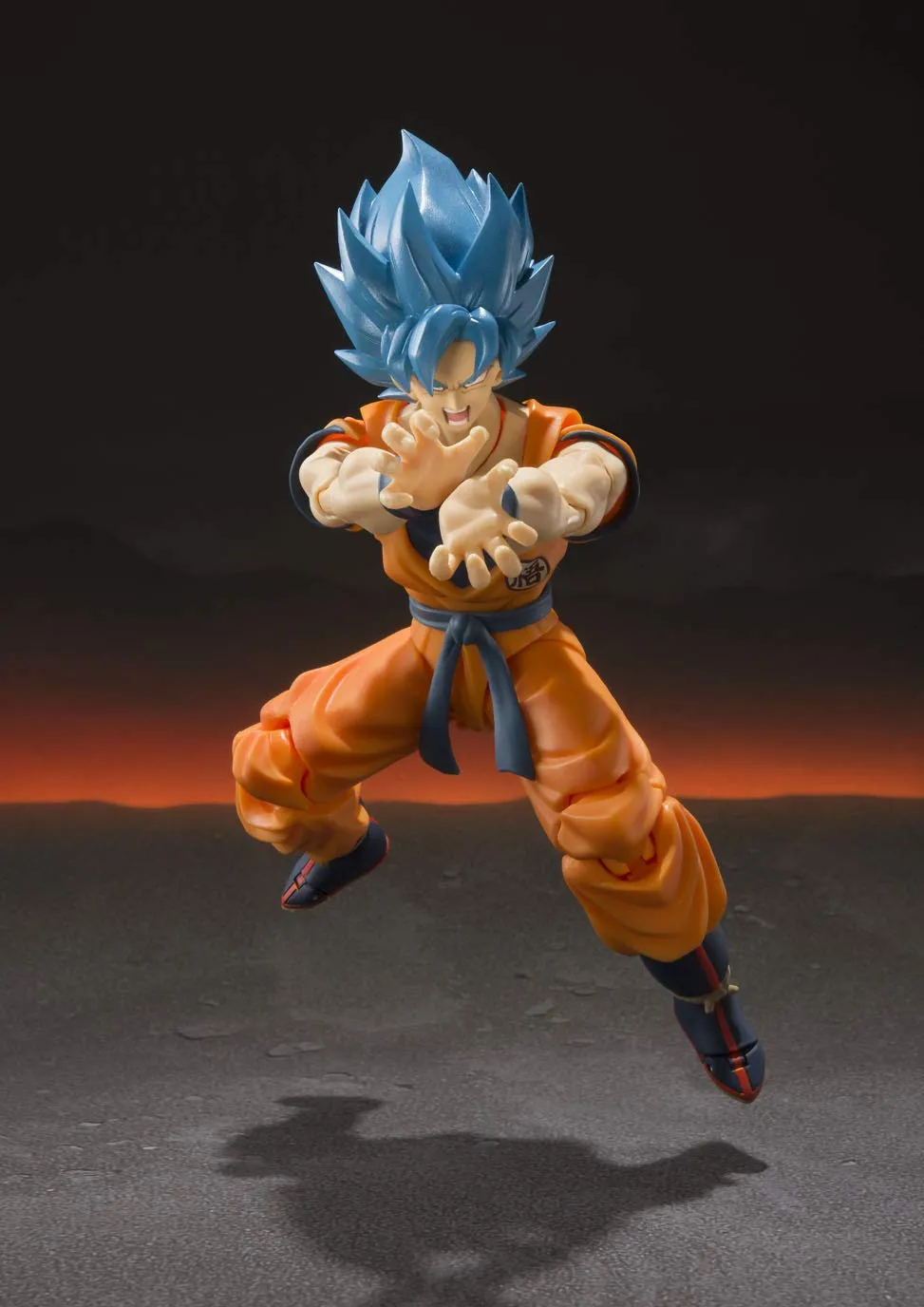 TAMASHII NATIONS Bandai S.H. Figuarts Super Saiyan God Super Saiyan Goku Dragon Ball Super: Broly Action Figure