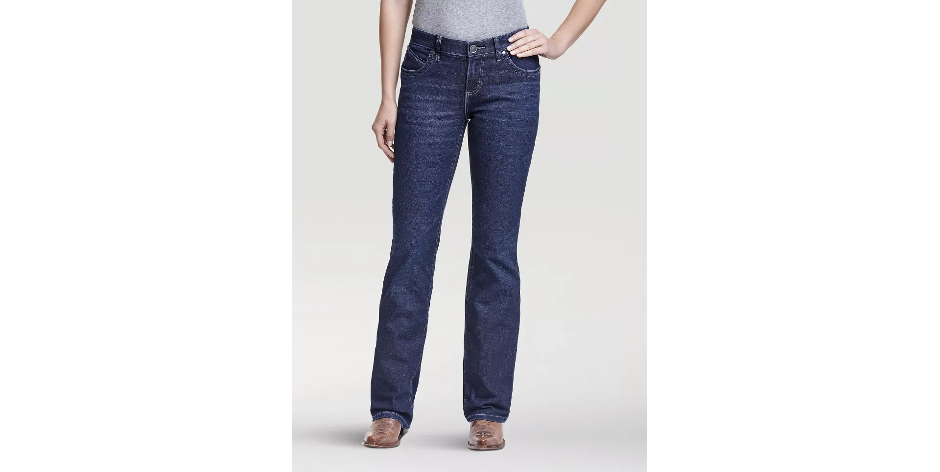 WRANGLER LADIES ULTIMATE RIDING JEAN Q-BABY IN NR WASH STYLE WRQ20NR